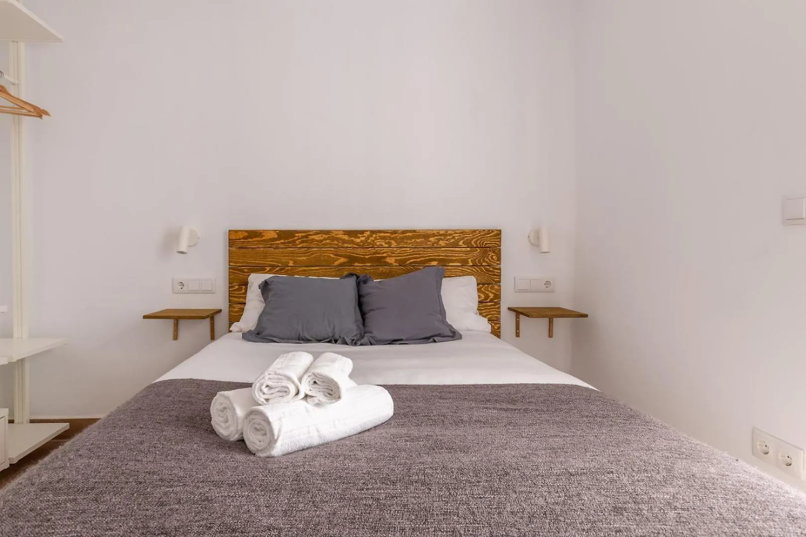 Homeabout Cervantes Apartments Malaga