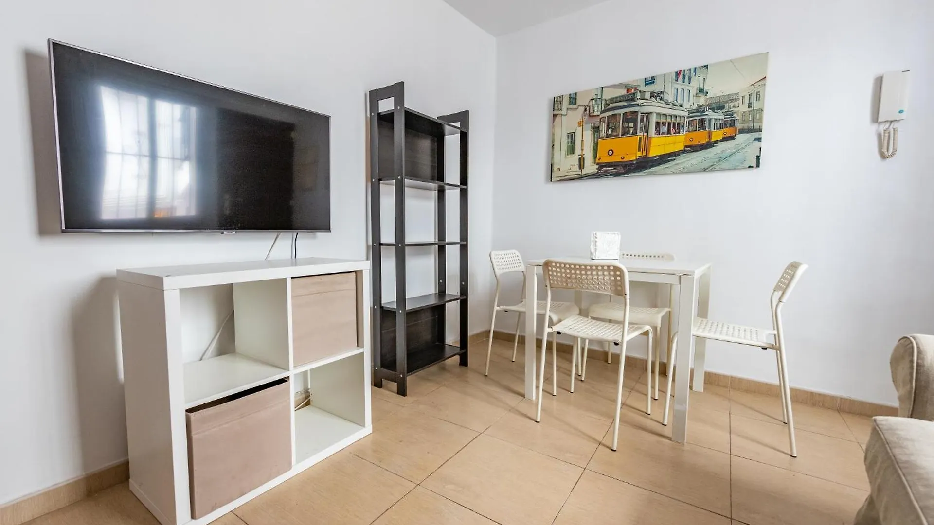 Homeabout Cervantes Apartments Malaga